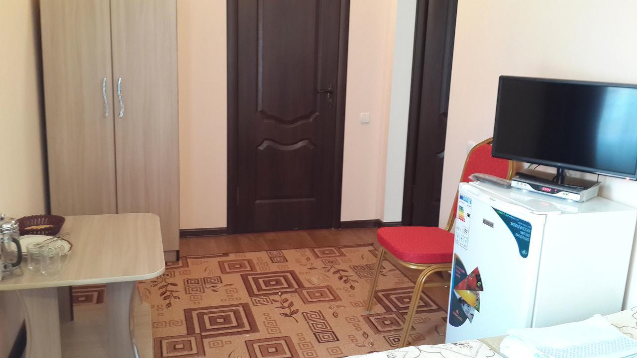 Mini-Pansionat Maksat Cholpon-Ata Luaran gambar